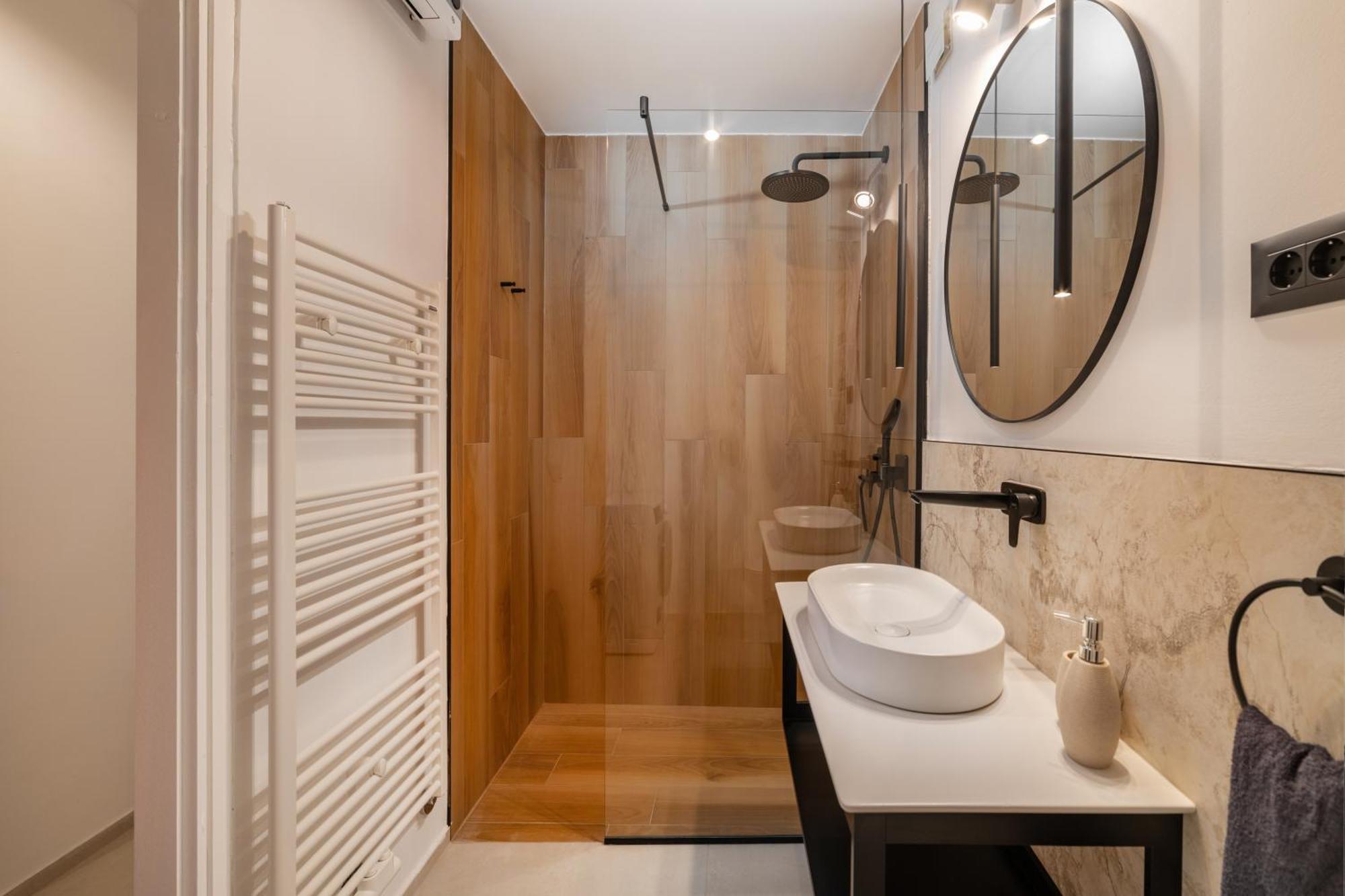 Cro.Lo Modern Retreat Apartment Сплит Екстериор снимка
